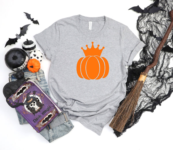 Pumpkin with crown athletic heather gray t-shirt