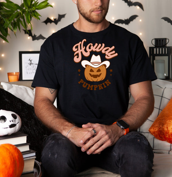 Howdy Pumpkin on Gildan men black t-shirt
