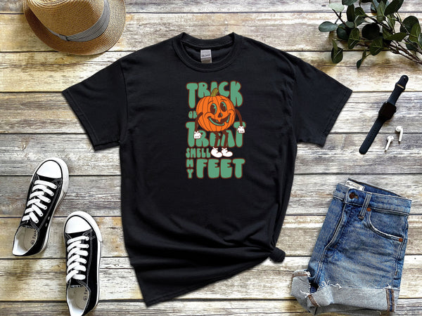Trick or Treat Smell My Feet Retro Pumpkin on Gildan Black T-Shirt