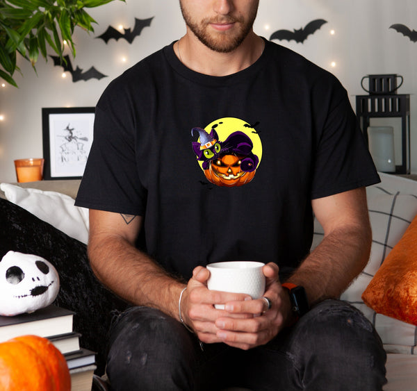 Halloween Cat on Pumpkin Wearing wizard Hat on Gildan Men Black T-Shirt