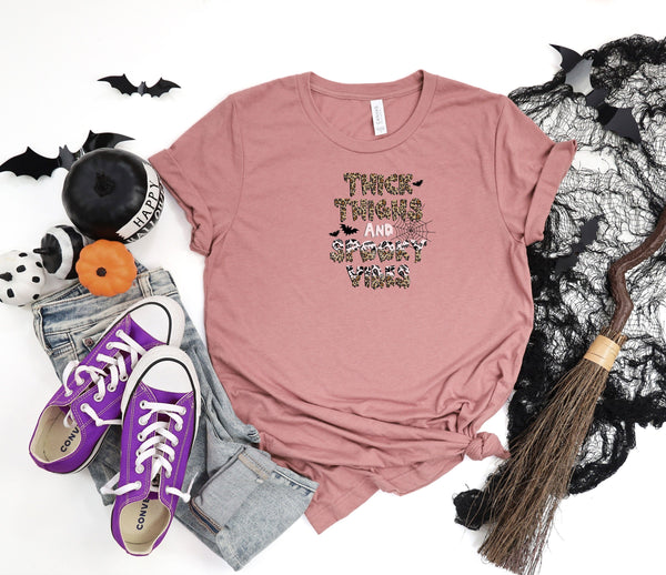 Thick things and spooky vibes pink t-shirt