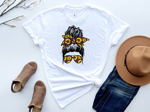 Mom Life T-Shirt Sunflower Design